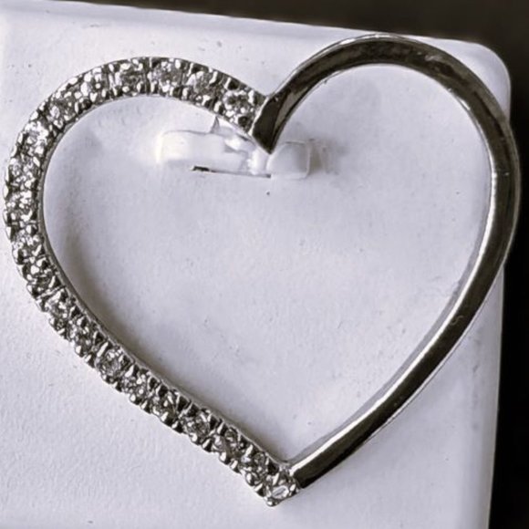 Beautiful Lg. Heart .925 Sterling Silver Pendant!!! - Picture 3 of 3